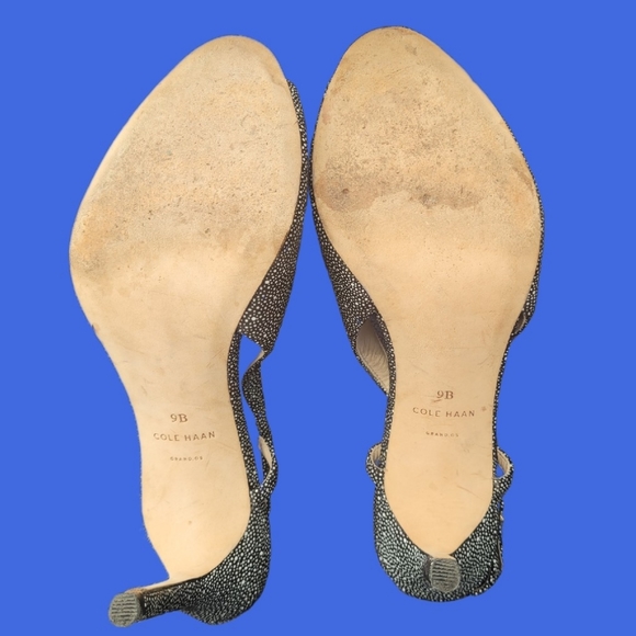 Cole Haan leather heels - Picture 5 of 9